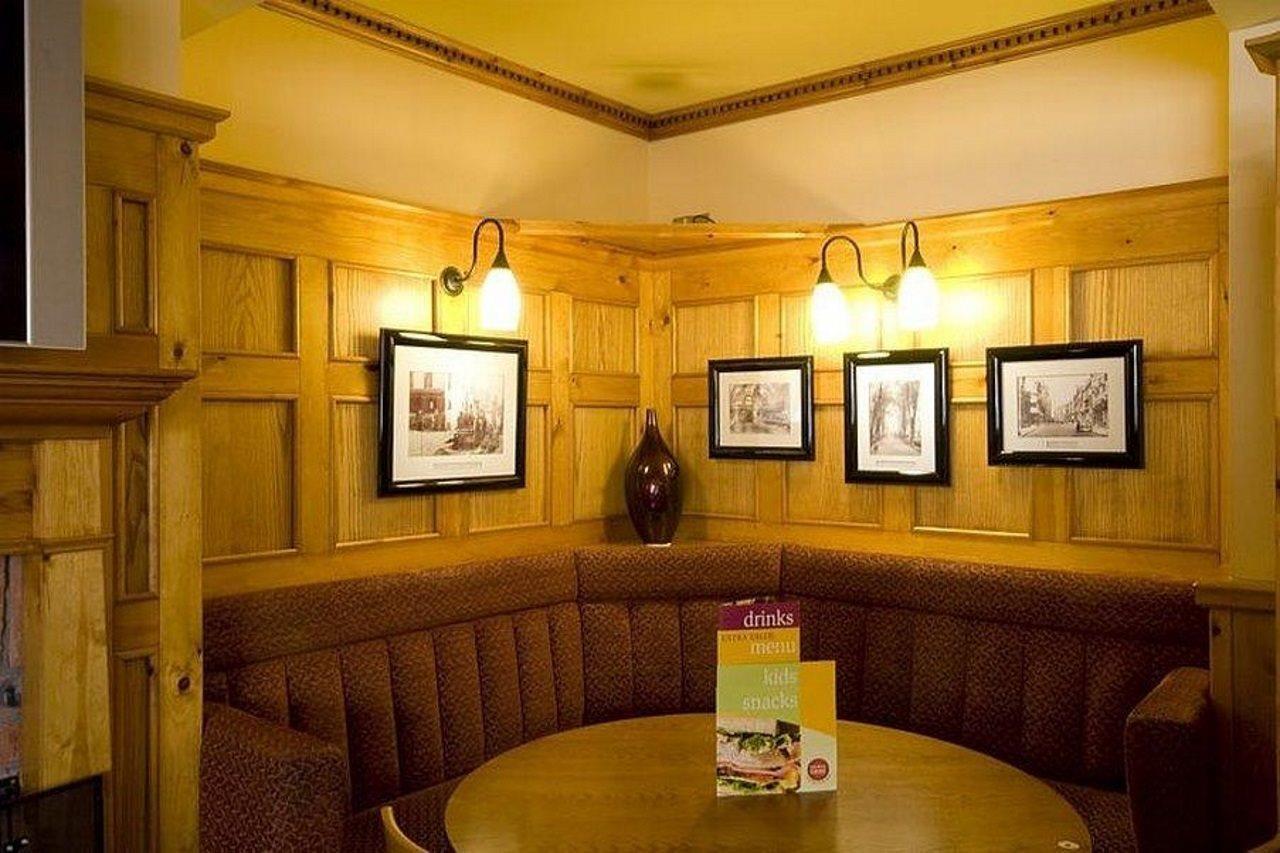 Premier Inn ダンファームリン エクステリア 写真