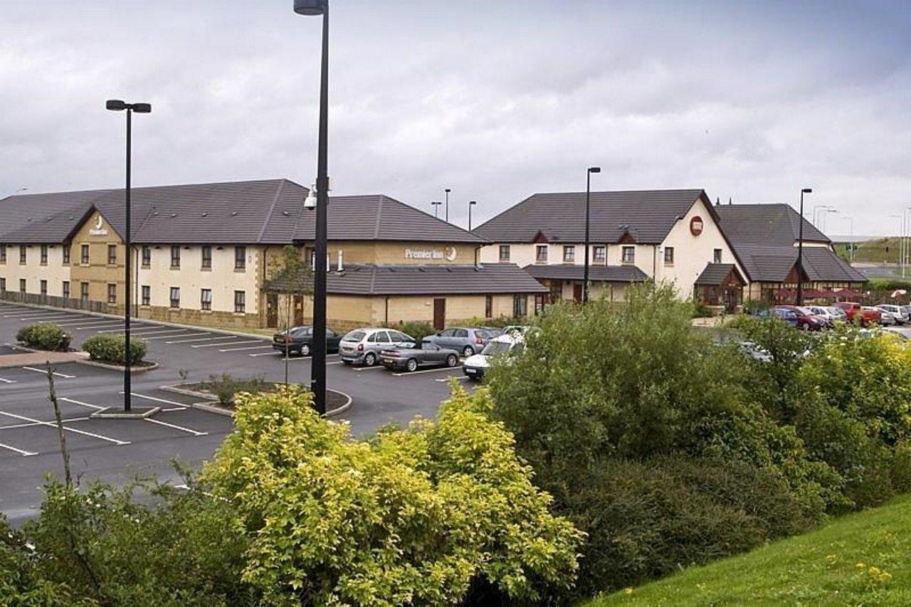 Premier Inn ダンファームリン エクステリア 写真