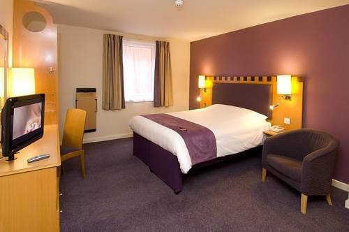 Premier Inn ダンファームリン エクステリア 写真
