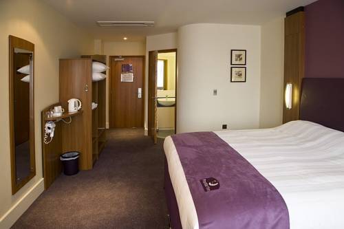 Premier Inn ダンファームリン エクステリア 写真